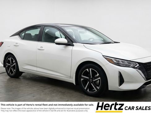 Used 2025 Nissan Sentra SV FWD image 1