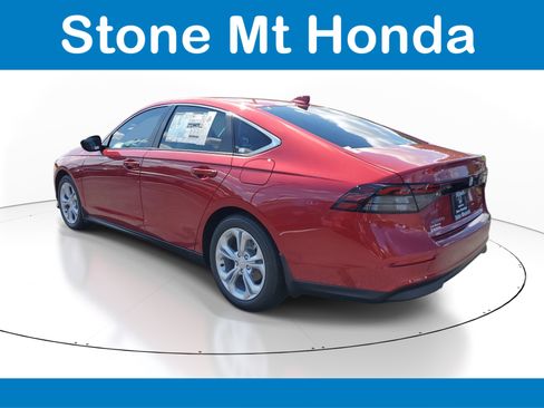 New 2025 Honda Accord LX image 4