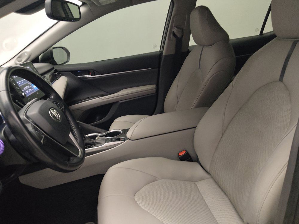 Used 2021 Toyota Camry XLE w/ Navigation Package FWD image 17