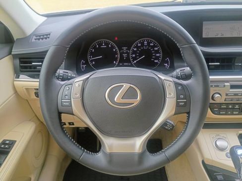 Used 2014 Lexus ES 350 FWD image 29