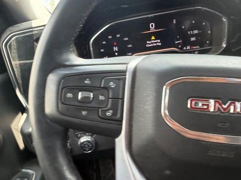 Used 2024 GMC Sierra 1500 SLT w/ X31 Off-Road Package AWD/4WD image 11