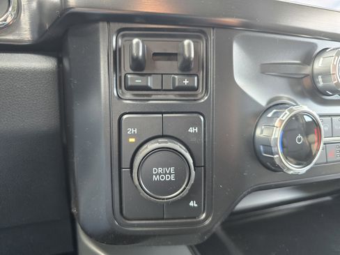 New 2026 Ford F250 Lariat image 28