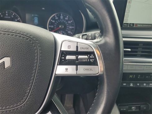 Used 2022 Kia Telluride LX image 17