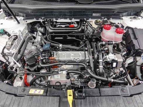 Certified 2024 Mercedes-Benz EQB 300 4MATIC image 27