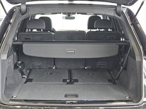 New 2025 Audi Q7 3.0T Prestige image 7