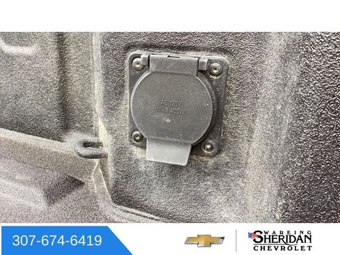 Used 2024 Chevrolet Silverado 2500 LTZ w/ LTZ Convenience Package AWD/4WD image 9