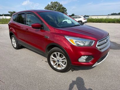 Used 2019 Ford Escape SE