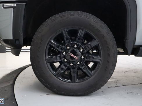 Used 2024 GMC Sierra 2500 AT4 w/ AT4 Premium Plus Package image 12