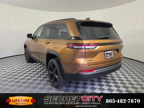 New 2026 Jeep Grand Cherokee Limited AWD/4WD image 5