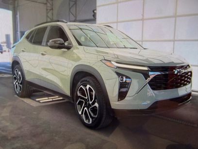Used 2024 Chevrolet Trax RS