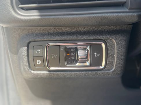 New 2024 Lincoln Corsair Grand Touring image 28