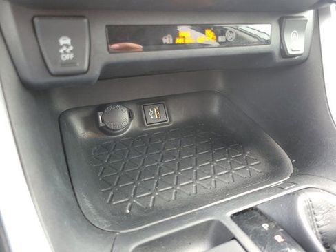 Certified 2023 Toyota RAV4 XLE image 22