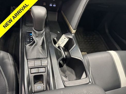Used 2026 Toyota Camry SE w/ Convenience Package FWD image 31