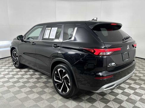 Used 2024 Mitsubishi Outlander SE FWD image 5