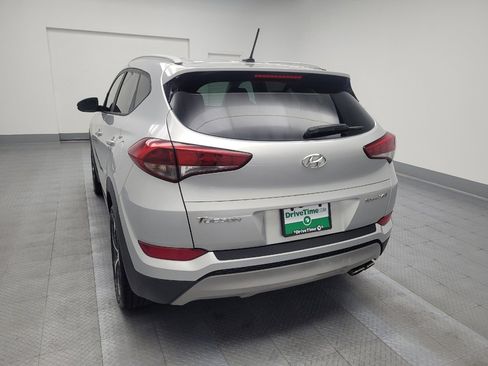 Used 2017 Hyundai Tucson Sport image 6