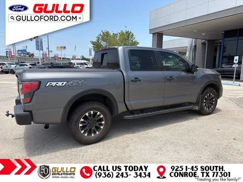 Used 2021 Nissan Titan PRO-4X w/ Pro-4x Convenience Package AWD/4WD image 3