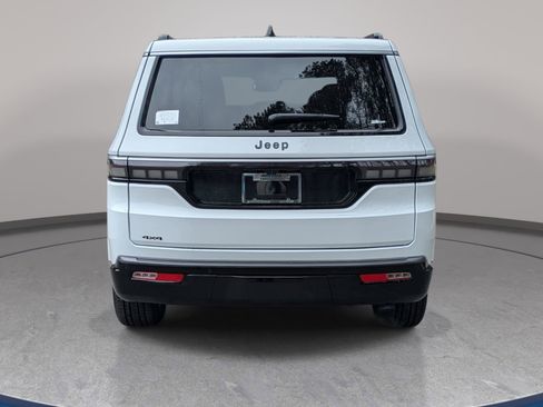 New 2026 Jeep Grand Wagoneer 4WD w/ Premium Group I image 6