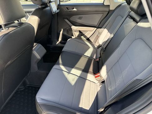 New 2026 Volkswagen Jetta SE FWD image 28