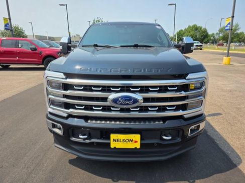 Certified 2024 Ford F250 Platinum w/ FX4 Off-Road Package AWD/4WD image 4