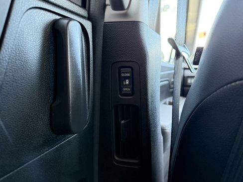 Used 2024 Honda Odyssey EX-L image 38