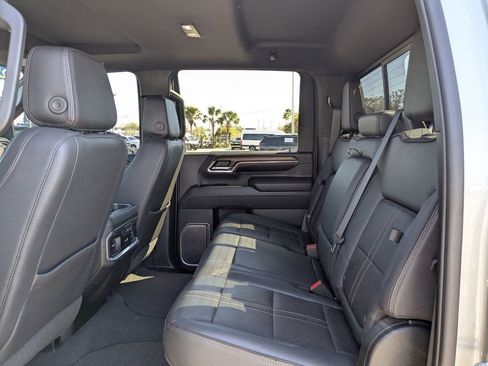 Used 2024 Chevrolet Silverado 3500 High Country w/ High Country Premium Package AWD/4WD image 14