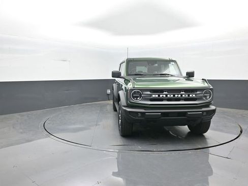 Used 2024 Ford Bronco Big Bend AWD/4WD image 2