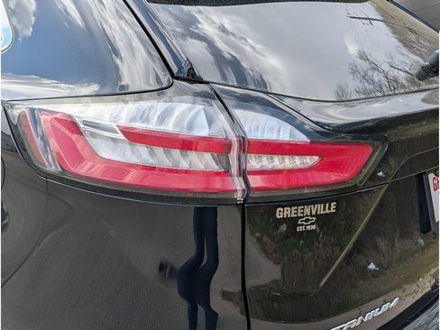 Used 2024 Ford Edge Titanium AWD/4WD image 4