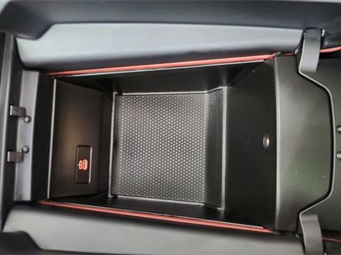 Used 2025 BMW X6 M60i image 52