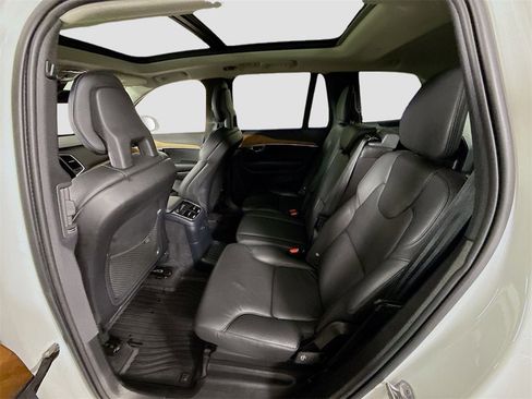 Used 2022 Volvo XC90 T8 Inscription Expression w/ Protection Package Premier image 18