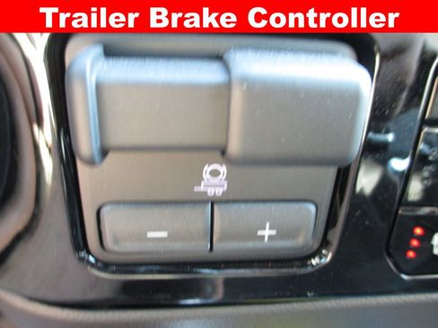 Used 2025 GMC Sierra 1500 SLT w/ SLT Premium Plus Package image 18