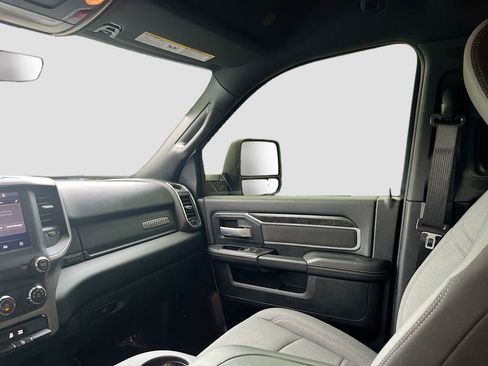 Used 2024 RAM 2500 Big Horn image 22