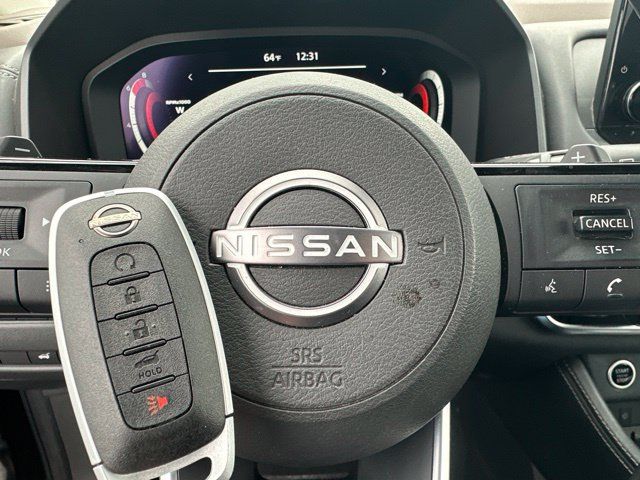 Used 2023 Nissan Rogue Platinum w/ Platinum Premium Package AWD/4WD image 20