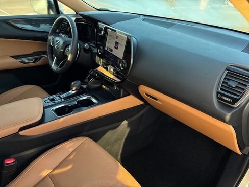 Used 2024 Lexus NX 350 AWD image 15