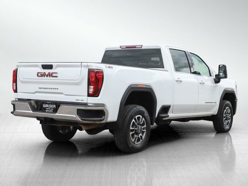 Used 2024 GMC Sierra 3500 SLE w/ SLE Convenience Package AWD/4WD image 5