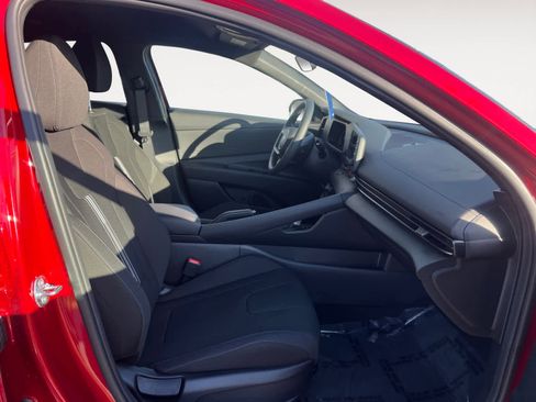 Certified 2026 Hyundai Elantra Sport image 15