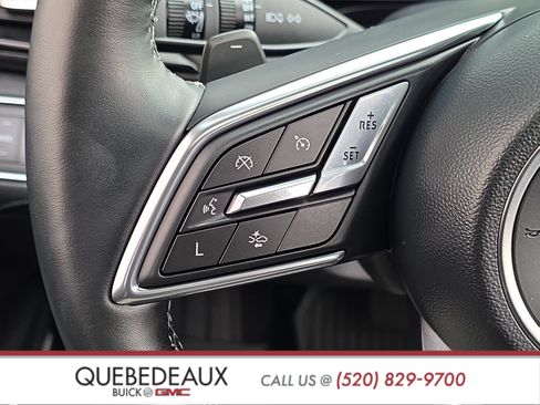 Used 2025 Buick Enclave Sport Touring w/ Power Package FWD image 16