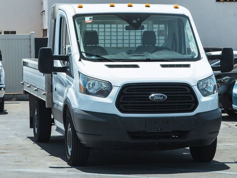 Used 2018 Ford Transit 250 138 image 5