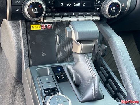 Certified 2025 Toyota 4Runner Limited image 29