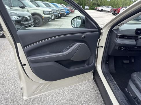 New 2025 Ford Mustang Mach-E Select w/ Comfort Package Lite image 12