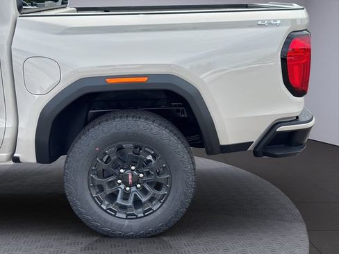 New 2026 GMC Canyon Elevation w/ Convenience Package AWD/4WD image 31