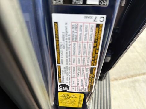 Used 2020 Toyota 4Runner TRD Off-Road Premium image 36