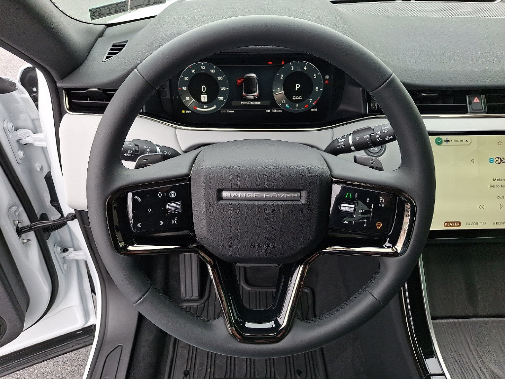 New 2026 Land Rover Range Rover Evoque S AWD/4WD image 11