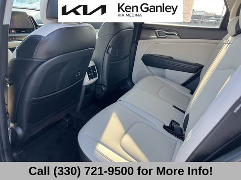 Certified 2025 Kia Sportage EX image 49