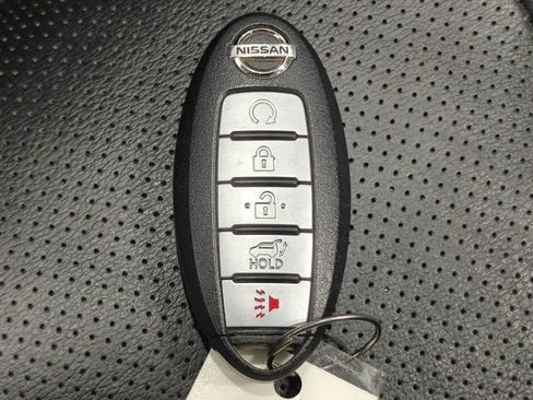 Used 2018 Nissan Murano SL w/ Cargo Package AWD/4WD image 13