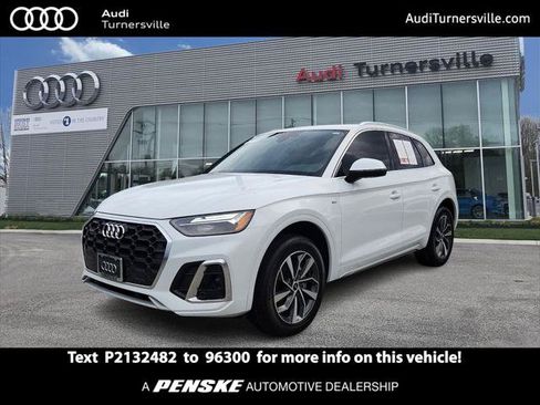 Certified 2023 Audi Q5 2.0T Premium w/ Convenience Package AWD/4WD image 1