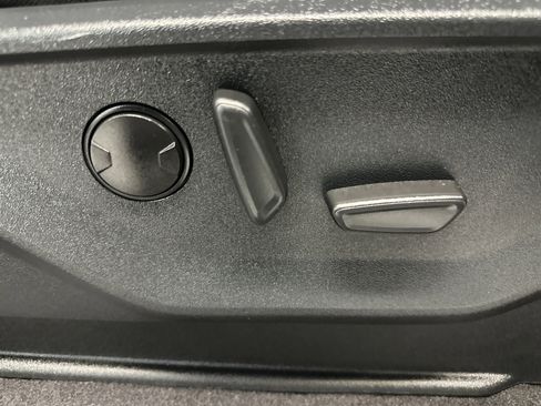 Used 2023 Ford F150 XLT w/ Equipment Group 302A High image 25