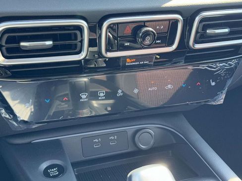 New 2026 Nissan Sentra SR image 16