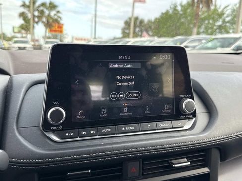 Certified 2023 Nissan Rogue SV image 23