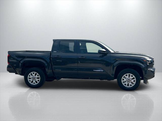 Certified 2026 Toyota Tacoma SR5 AWD/4WD image 4