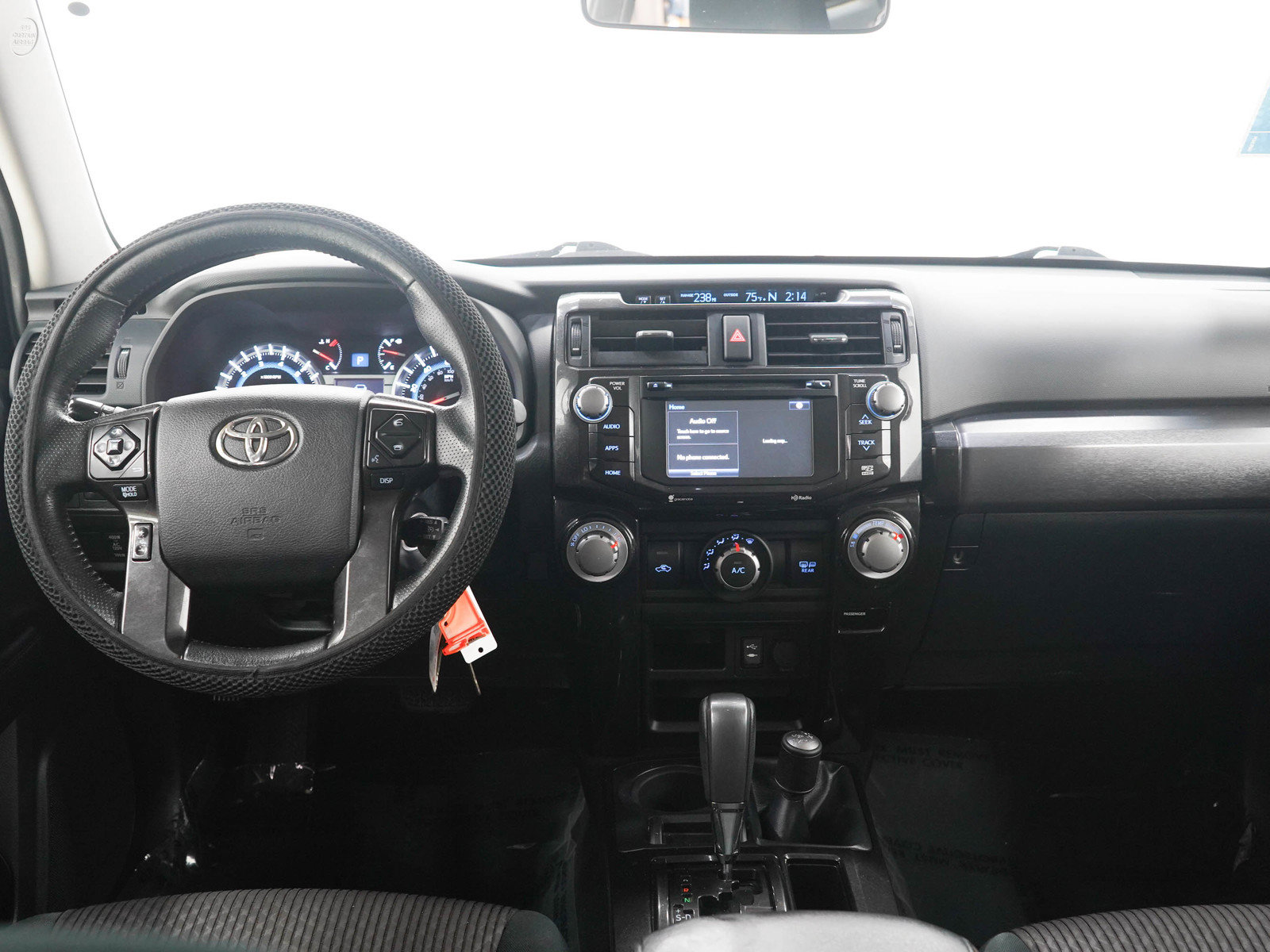 Used 2014 Toyota 4Runner Trail AWD/4WD image 15